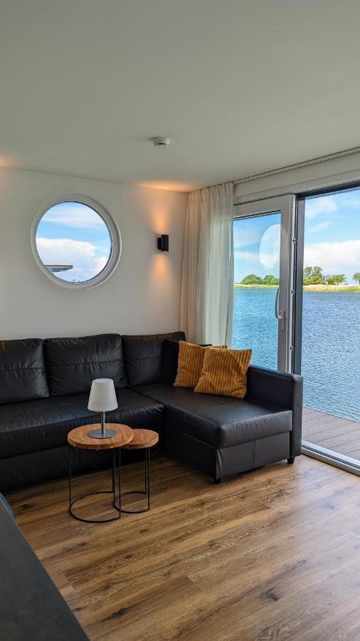 Hausboot Wangermeerblick شيلينغ المظهر الخارجي الصورة