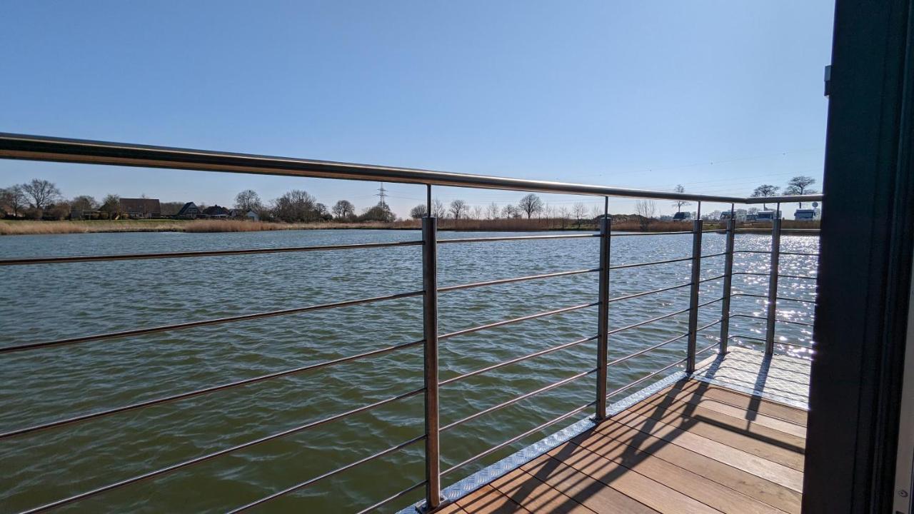 Hausboot Wangermeerblick شيلينغ المظهر الخارجي الصورة